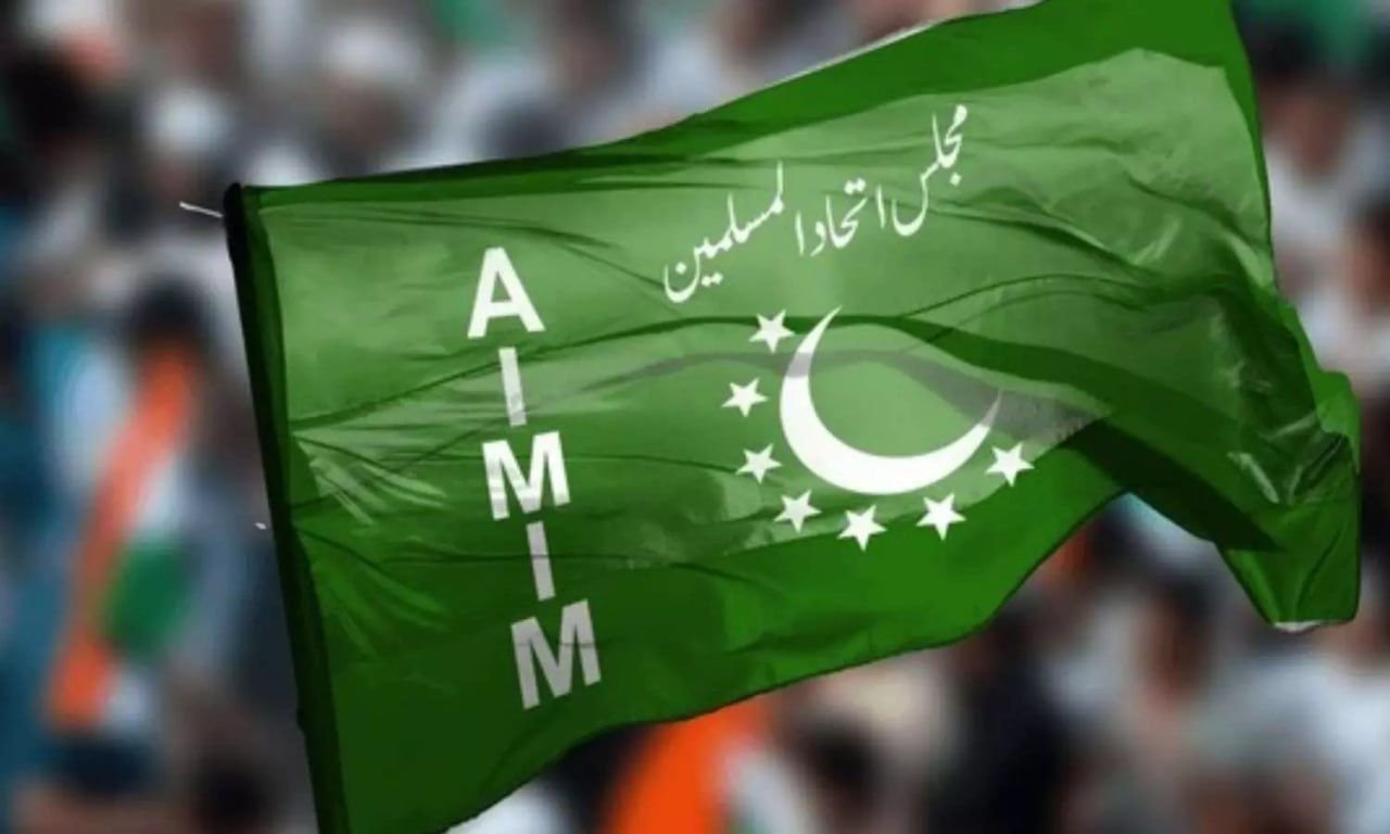 AIMIM के शौकत अली का विवादित बयान: “हम दो, हमारे दो दर्जन — मुसलमानों से ज़्यादा बच्चे पैदा करें”